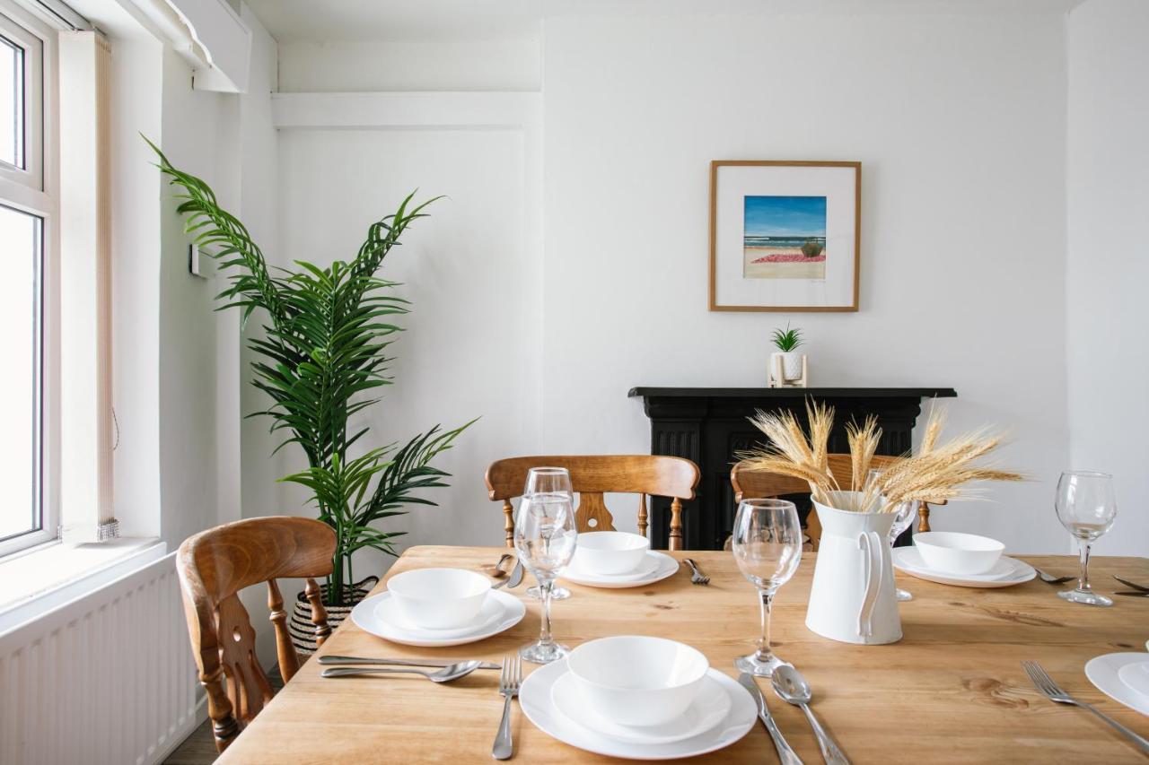 Cosy Period Cottage 2Min Walk To The Beach بورتراش المظهر الخارجي الصورة